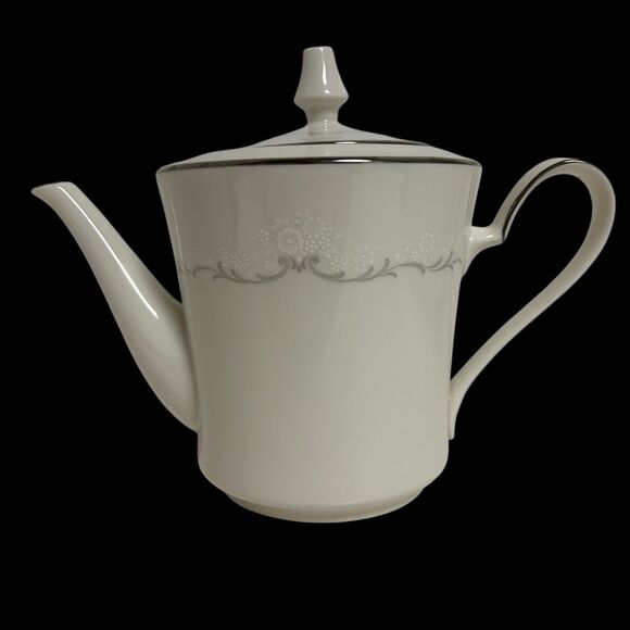 Vintage Noritake Irene Ivory China Teapot & Lid 7571 Discontinued Made In Japan - Picture 1 of 16